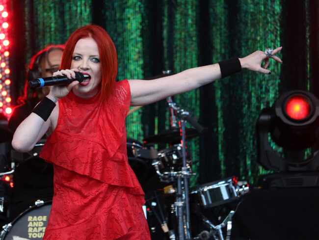 Garbage live in Woodinville, WA