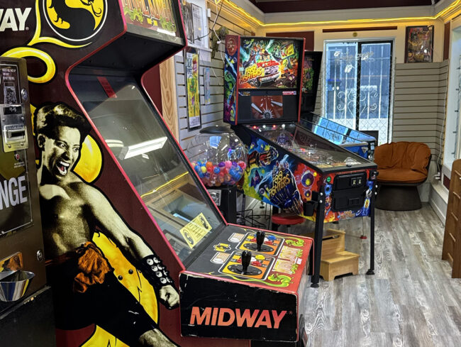 Arcade games and pinball machines at Rockin' Ruby's Poulsbo store