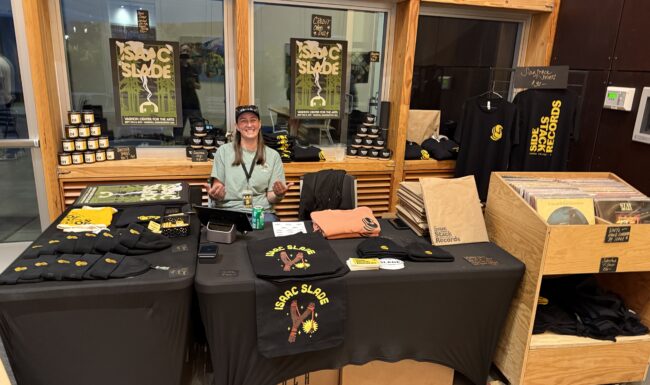 Side Stack pop-up merch table