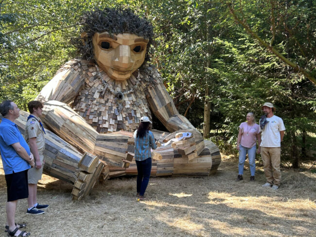 Ribbon Cutting for Thomas Dambo's Bainbridge Island troll Pia the Peacemaker